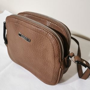 NWT Roots Crossbody Bag